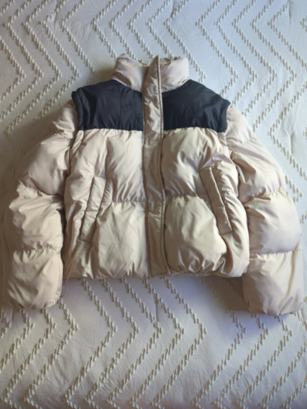 JustFab Colorblock Crop Puffer Jacket Size Small